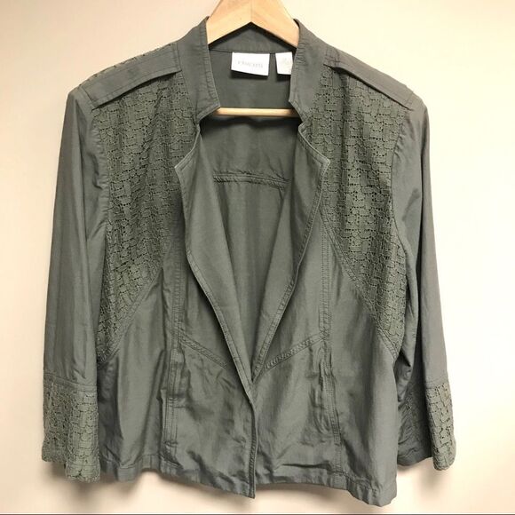 👠Chico’s green jacket with lace detail.   Large - Picture 1 of 6